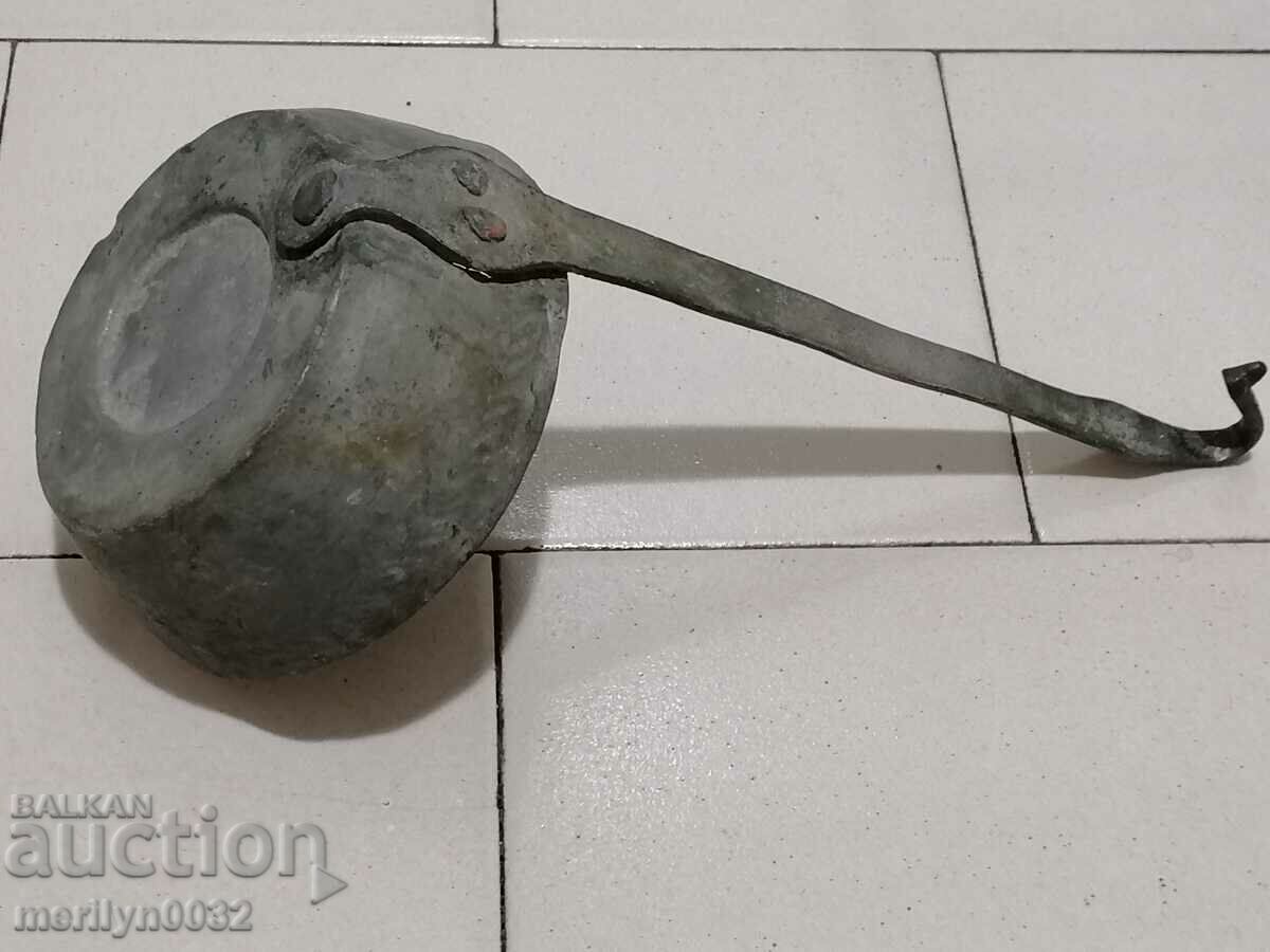 Delivery of Old copper fountain ladle kishkil cap copper Delivery of Old copper fountain ladle kishkil cap copper