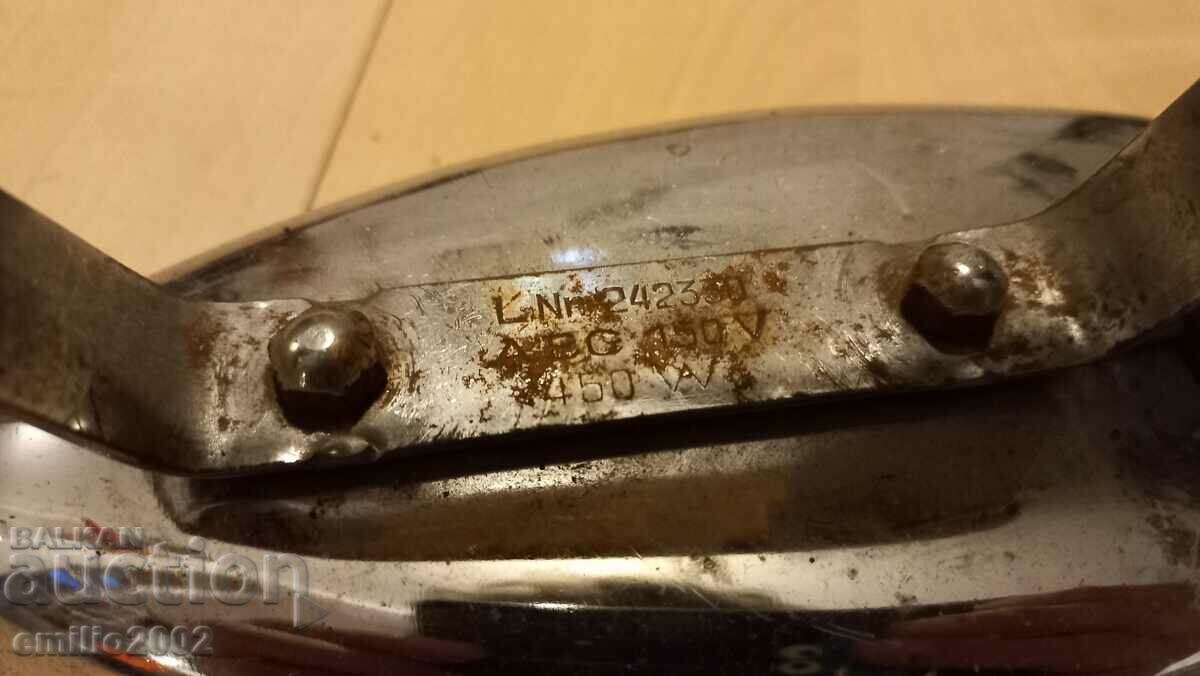 Стара ютия ГДР DDR с цена 9.00 лв. | € 4.60 Стара ютия ГДР DDR с цена 9.00 лв. | € 4.60