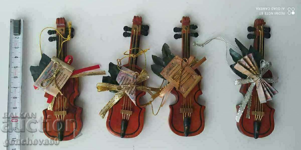 Licitație Viori in miniatura pentru decor Licitație Viori in miniatura pentru decor