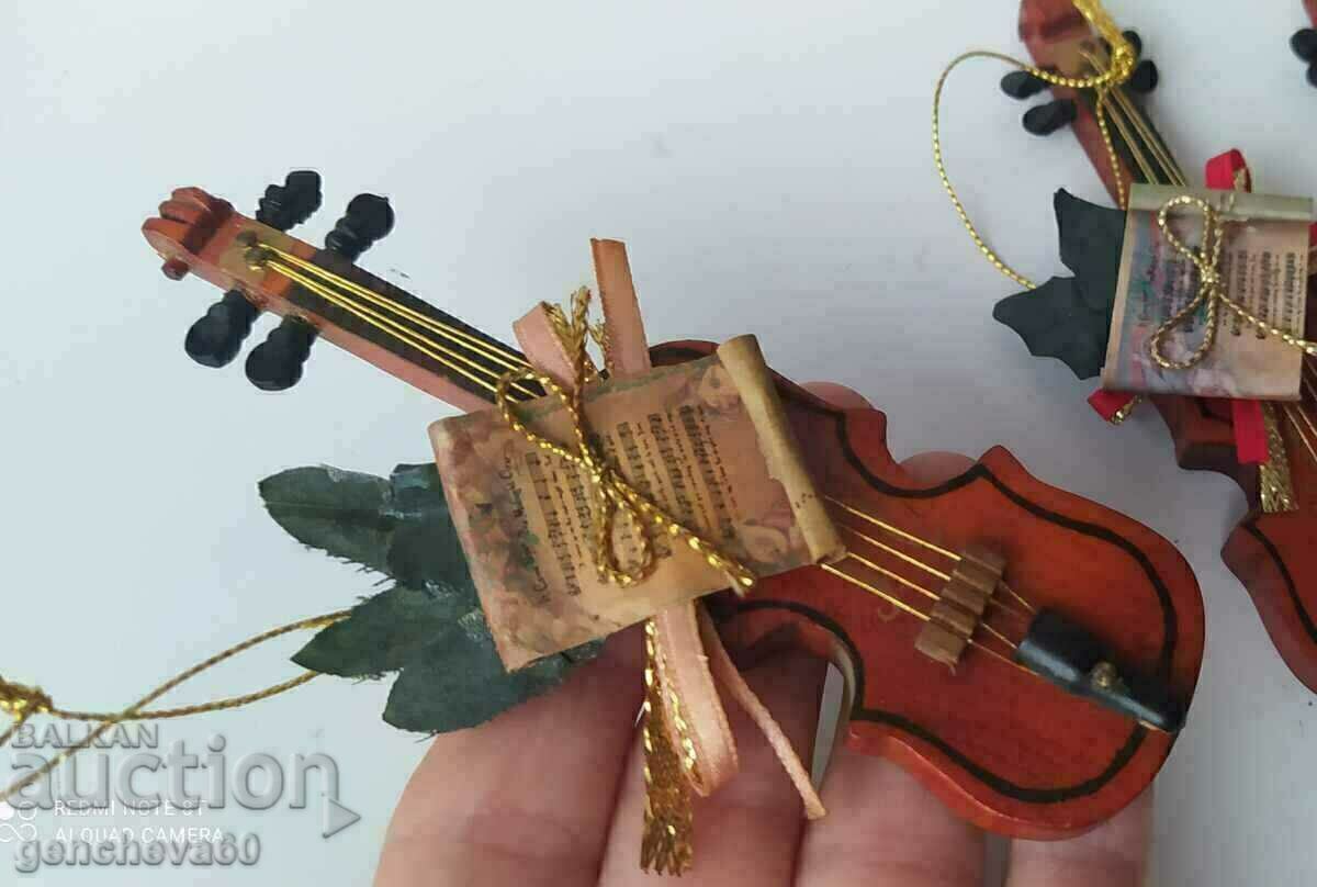 Miniature violins for decoration - 5 Miniature violins for decoration - 5