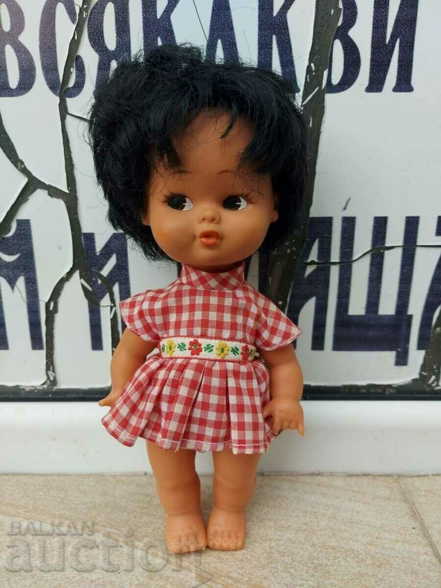 SOC CHILDREN'S TOY DOLL IN EXCELLENT CONDITION