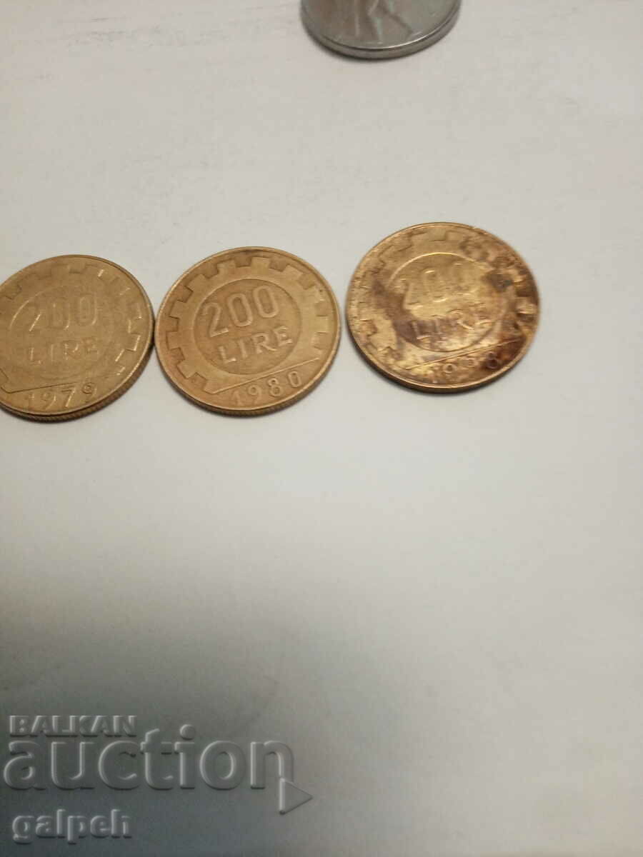 Auction COINS ITALY - 8 pcs. - BGN 1.2 Auction COINS ITALY - 8 pcs. - BGN 1.2
