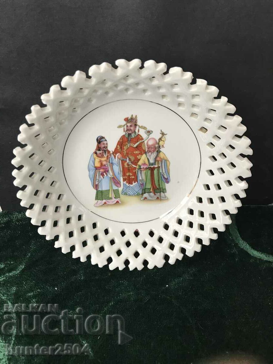 Plate, bowl-18 cm, openwork, China