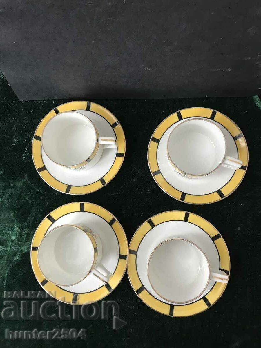 Plates with cups-4 pcs with price 39.95 BGN | € 20.43 Plates with cups-4 pcs with price 39.95 BGN | € 20.43