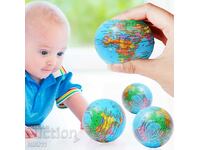 Малка топка планета земя , континенти държави , глобус