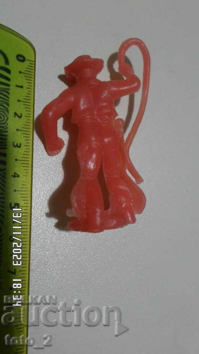PLASTIC FIGURINE - COWBOY with price 2.50 BGN | € 1.28 PLASTIC FIGURINE - COWBOY with price 2.50 BGN | € 1.28