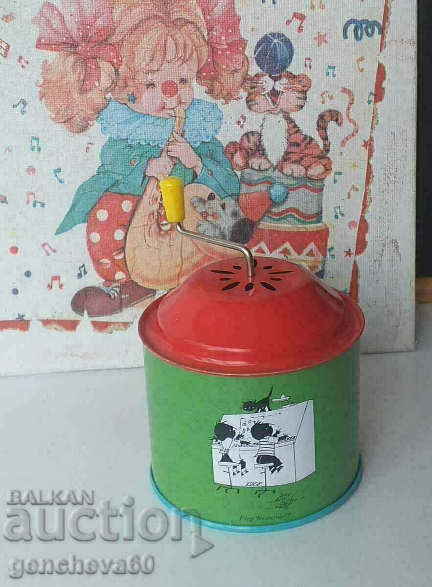 Children's tin musical lantern - 5