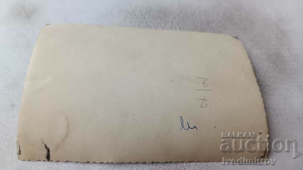 Photo Sofia A man, a woman and a young girl on a walk with price 1.75 BGN | € 0.89 Photo Sofia A man, a woman and a young girl on a walk with price 1.75 BGN | € 0.89