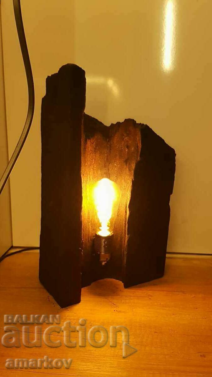 Rustic table lamp