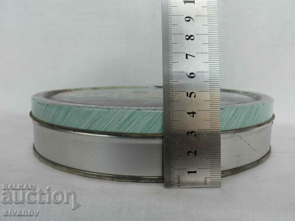 Interesting Metal Biscuit Box #2170 - 7 Interesting Metal Biscuit Box #2170 - 7