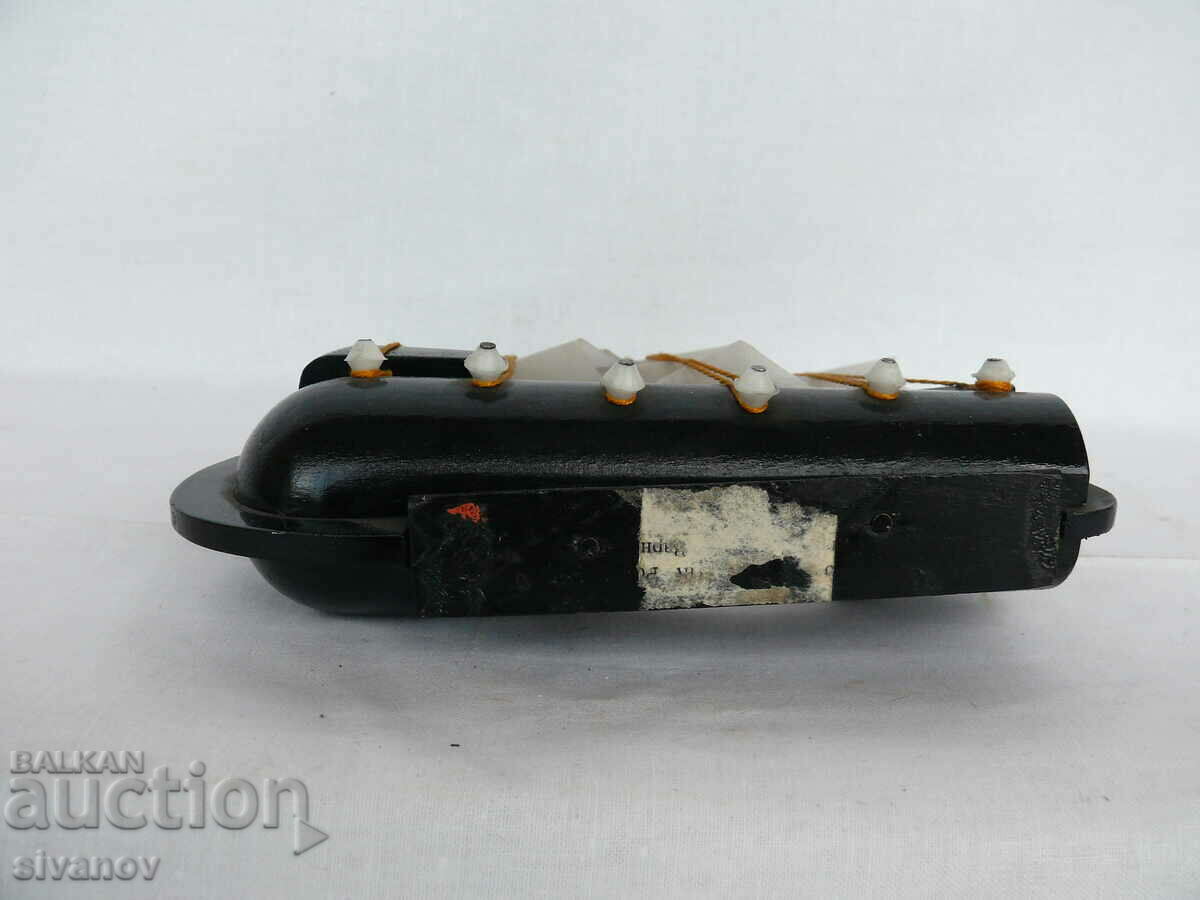 Delivery of Interesting ship model #2176