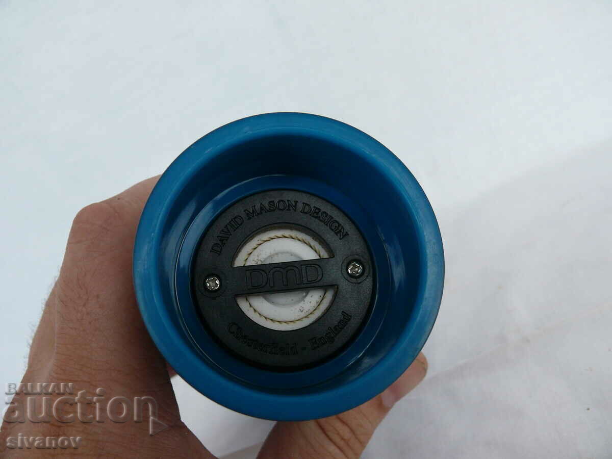 Delivery of David Mason Design England Pepper Mill #2180 Delivery of David Mason Design England Pepper Mill #2180