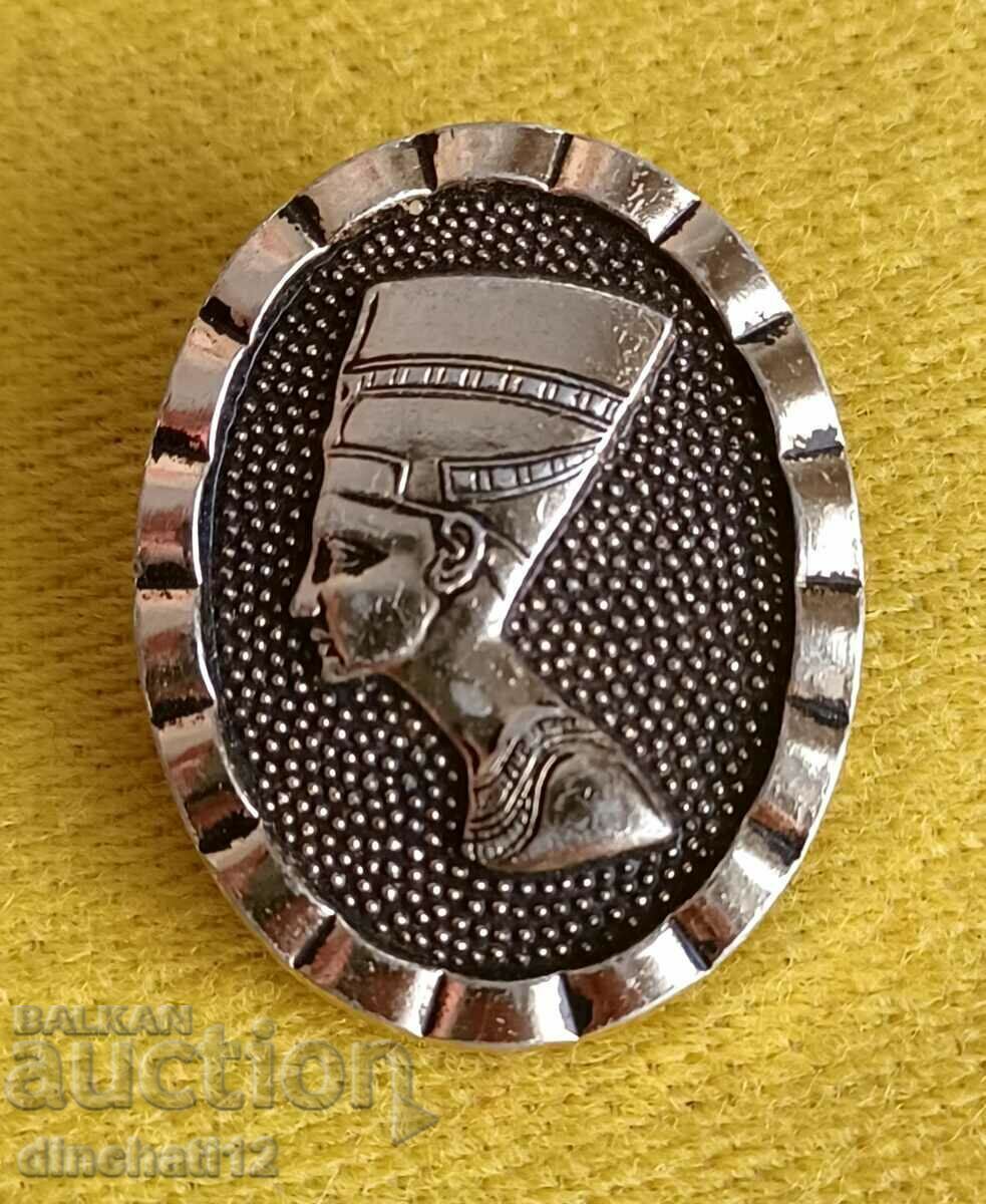 Νεφερτίτη. Σκουλαρίκι καρφίτσα πινακίδα με τιμή 13.00 BGN | € 6.65 Νεφερτίτη. Σκουλαρίκι καρφίτσα πινακίδα με τιμή 13.00 BGN | € 6.65