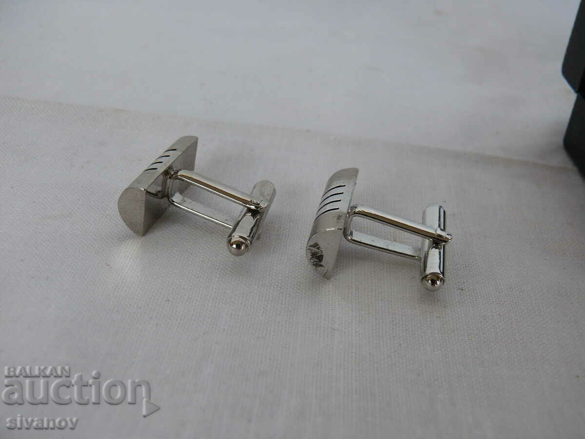 Delivery of Interesting old cufflinks #2186 Delivery of Interesting old cufflinks #2186