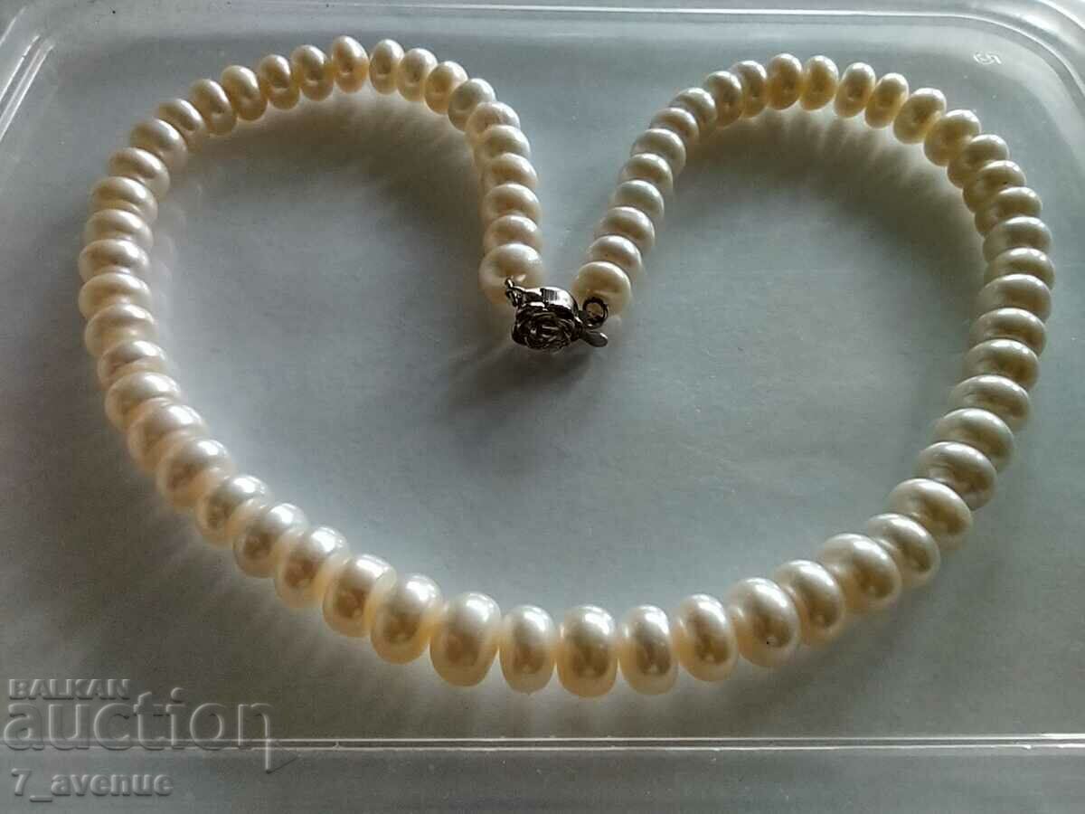 Very old natural pearl necklace, 11/15/2023 with price 159.00 BGN | € 81.30 Very old natural pearl necklace, 11/15/2023 with price 159.00 BGN | € 81.30