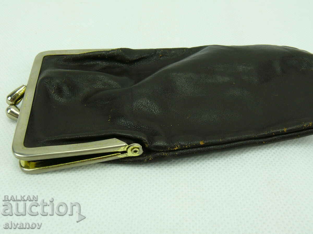 Interesting old leather glasses case #2201 - 6 Interesting old leather glasses case #2201 - 6
