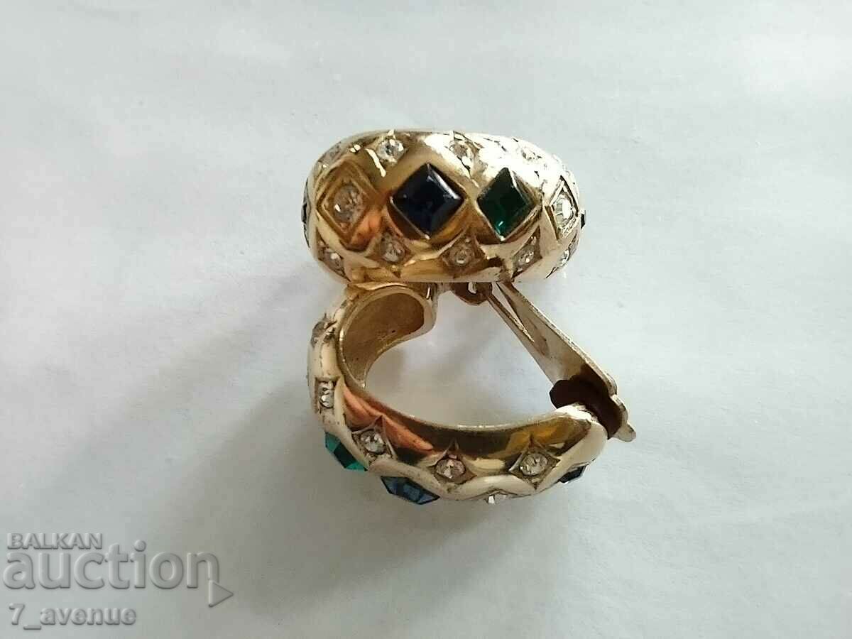 Auction Clip earrings, very beautiful and original, 11/15/2023 Auction Clip earrings, very beautiful and original, 11/15/2023