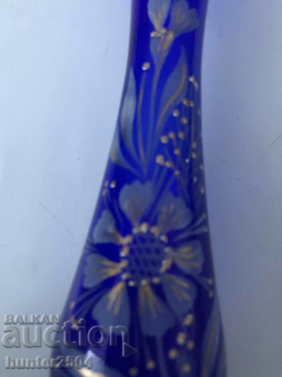 Vase-19 cm with price 29.95 BGN | € 15.31 Vase-19 cm with price 29.95 BGN | € 15.31