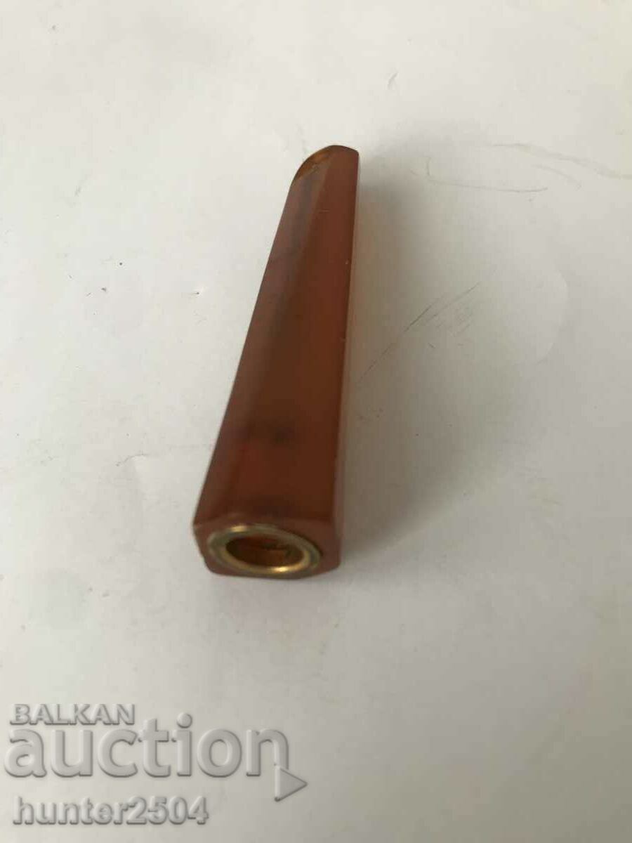 Amber cigarette-6.5 cm with price 34.95 BGN | € 17.87