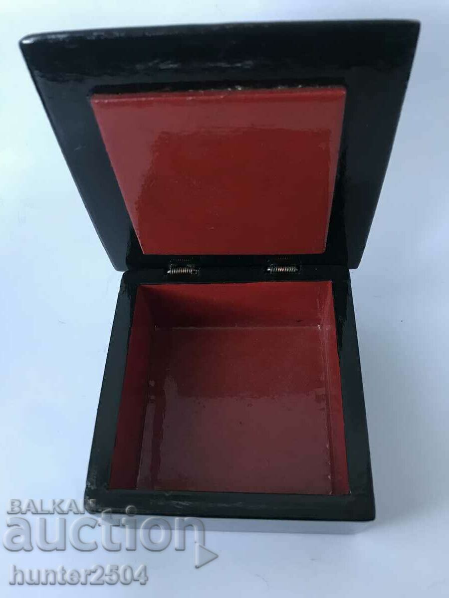 Box Russian troika-10/10/4 cmUSSR with price 34.95 BGN | € 17.87 Box Russian troika-10/10/4 cmUSSR with price 34.95 BGN | € 17.87