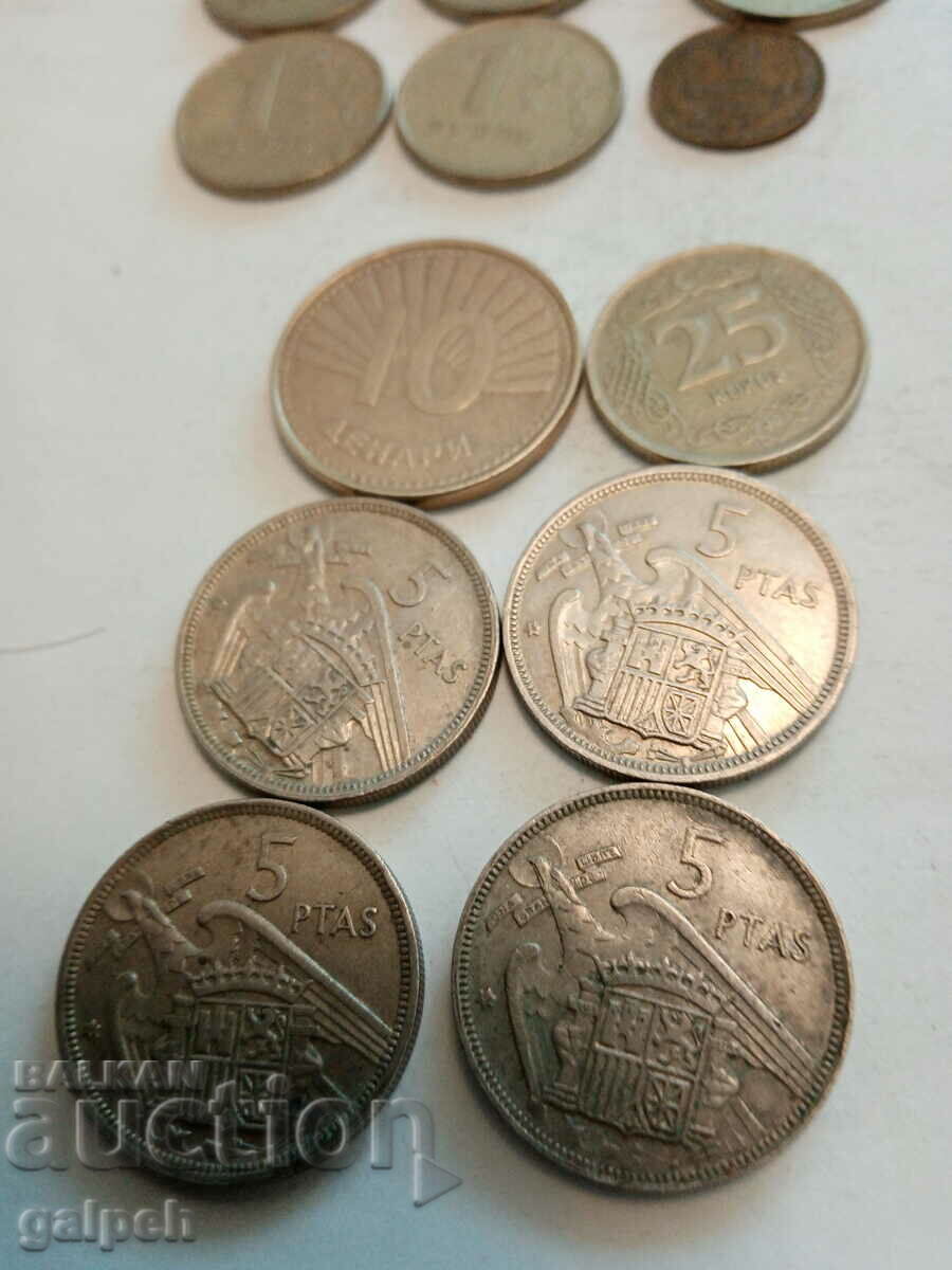 Delivery of COINS MIXED LOT - 19 pcs. - BGN 3 Delivery of COINS MIXED LOT - 19 pcs. - BGN 3