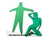 Green suit for photo and video effects, green screen green background