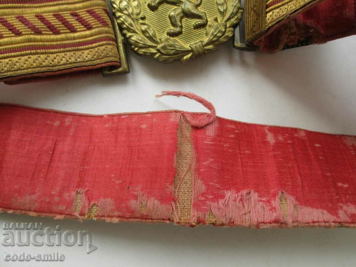 Delivery of Old general officer chainmail belt from the end of WWII Delivery of Old general officer chainmail belt from the end of WWII