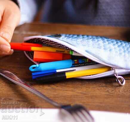 Δημοπρασία Θήκη σε σχήμα ψαριού για είδη ψαρέματος Δημοπρασία Θήκη σε σχήμα ψαριού για είδη ψαρέματος