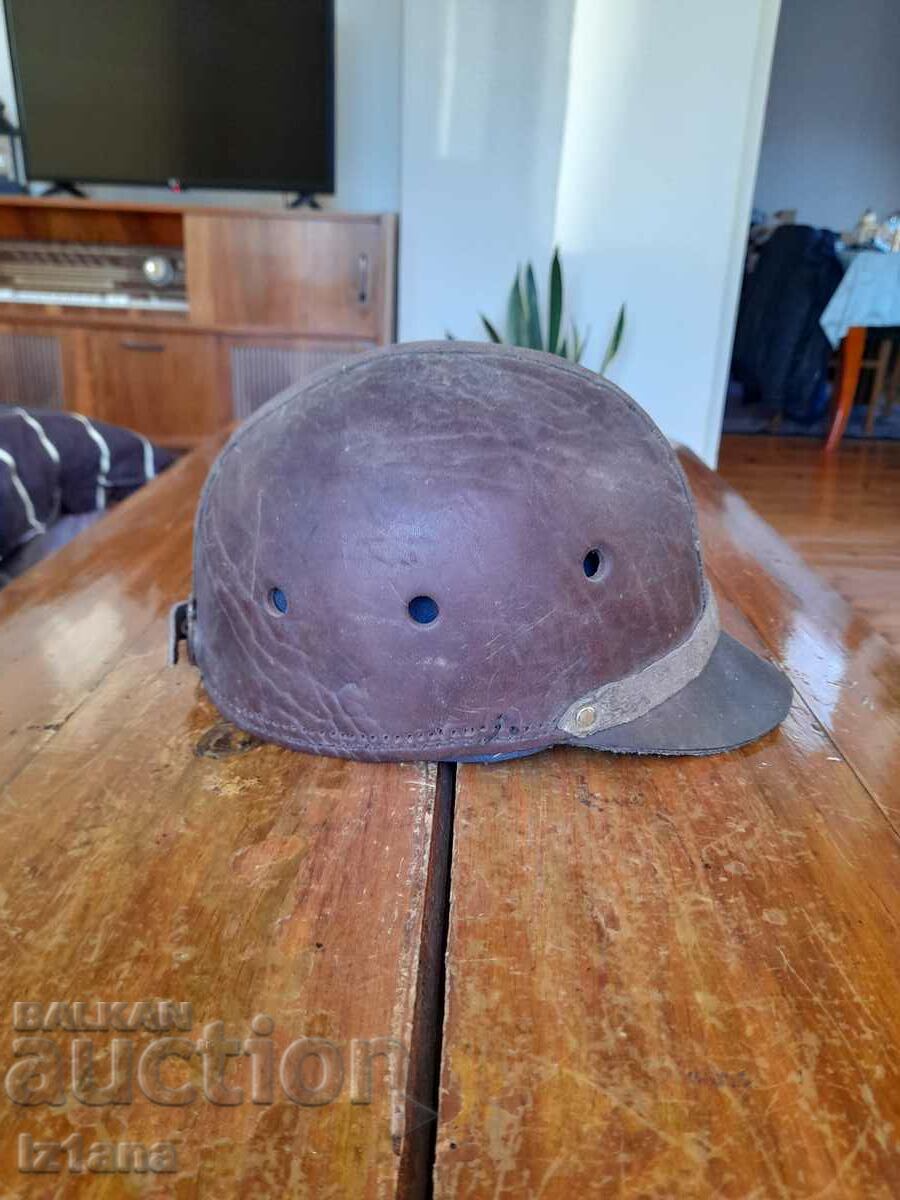 Old biker leather helmet with price 100.00 BGN | € 51.13 Old biker leather helmet with price 100.00 BGN | € 51.13