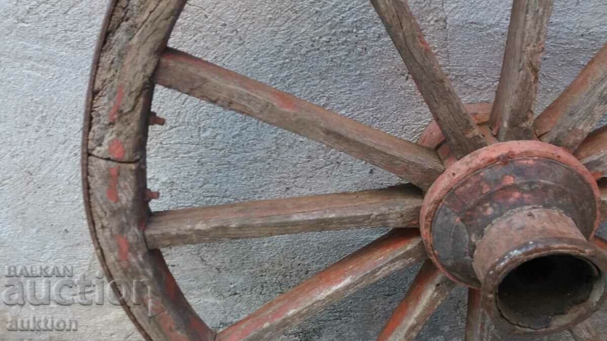 Delivery of HUGE WHEEL OF WAGON, TWO-WHEELER, PHAETON Delivery of HUGE WHEEL OF WAGON, TWO-WHEELER, PHAETON