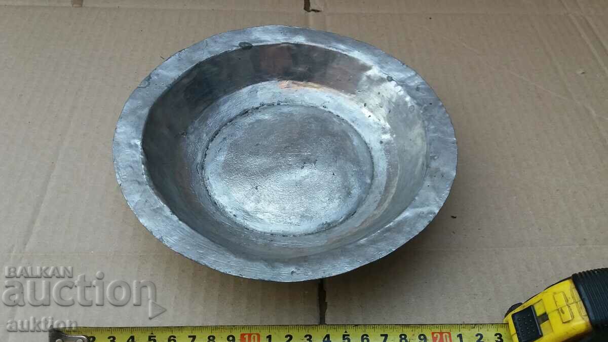 Delivery of EXCELLENT PLAIN COPPER PLATE, BOWL, TRAY Delivery of EXCELLENT PLAIN COPPER PLATE, BOWL, TRAY