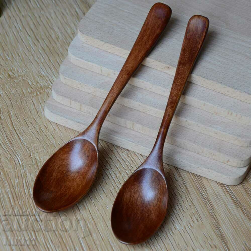 Wooden spoons, wooden spoon for eating or decoration