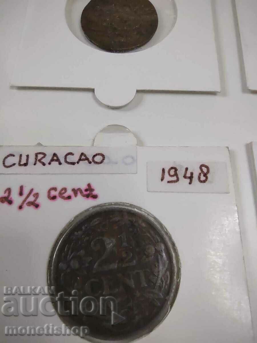 Delivery of A collection of 26 attractive tokens