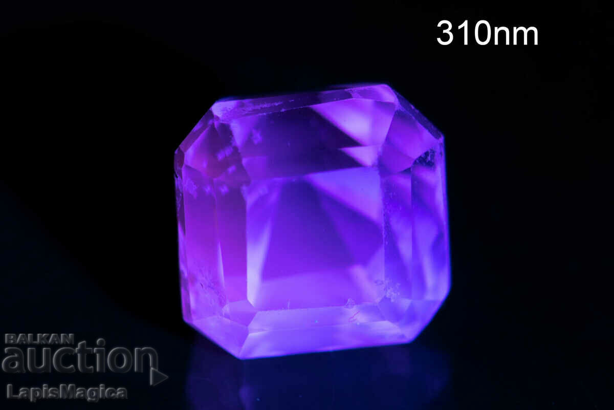 Pink Kunzite Spodumene 1.98ct 6mm Fluorescent Square Cut with price 27.00 BGN | € 13.80 Pink Kunzite Spodumene 1.98ct 6mm Fluorescent Square Cut with price 27.00 BGN | € 13.80