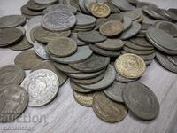 Над 120 монети от Времето на СОЦА