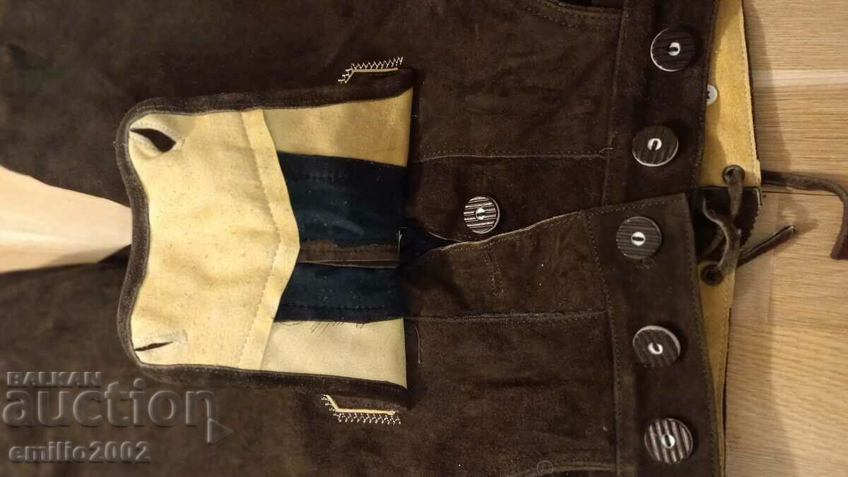 Auction Authentic Tyrolean leather pants number 50 and suspenders Auction Authentic Tyrolean leather pants number 50 and suspenders