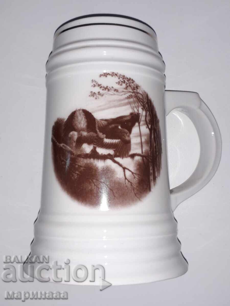 PORCELAIN MUG. GERMANY