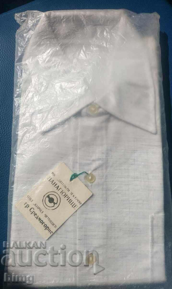 Бяла мъжка риза с къс ръкав, нова с етикет, БЗЦ