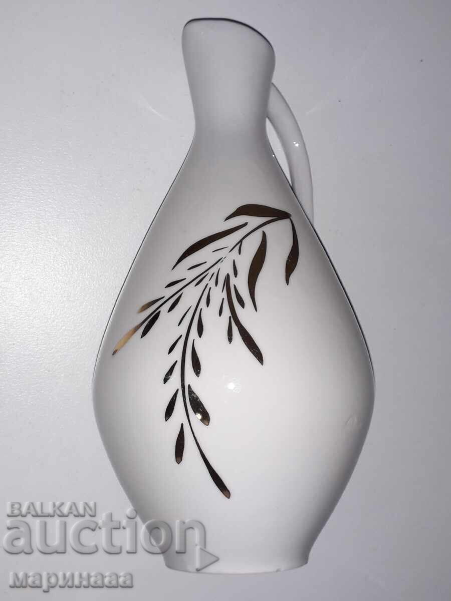 KANA. RDG. PORCELAN, AUR cu preț 4.00 BGN | € 2.05