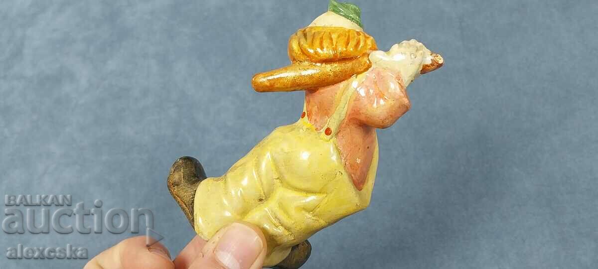 Delivery of Porcelain clown Delivery of Porcelain clown