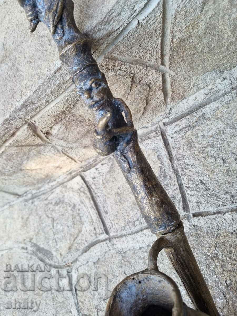 Delivery of Ritual bronze pipe Delivery of Ritual bronze pipe