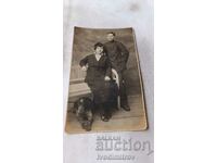 Photo Rousse Youth young girl and black dog 1922