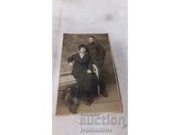 Photo Rousse Youth young girl and black dog 1922
