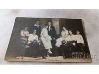 Снимка Русе Младоженци със свои приятели 1923