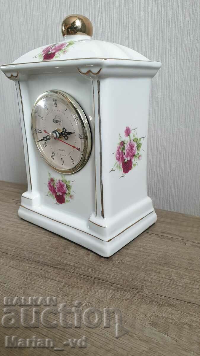 Old table porcelain quartz clock - 5 Old table porcelain quartz clock - 5