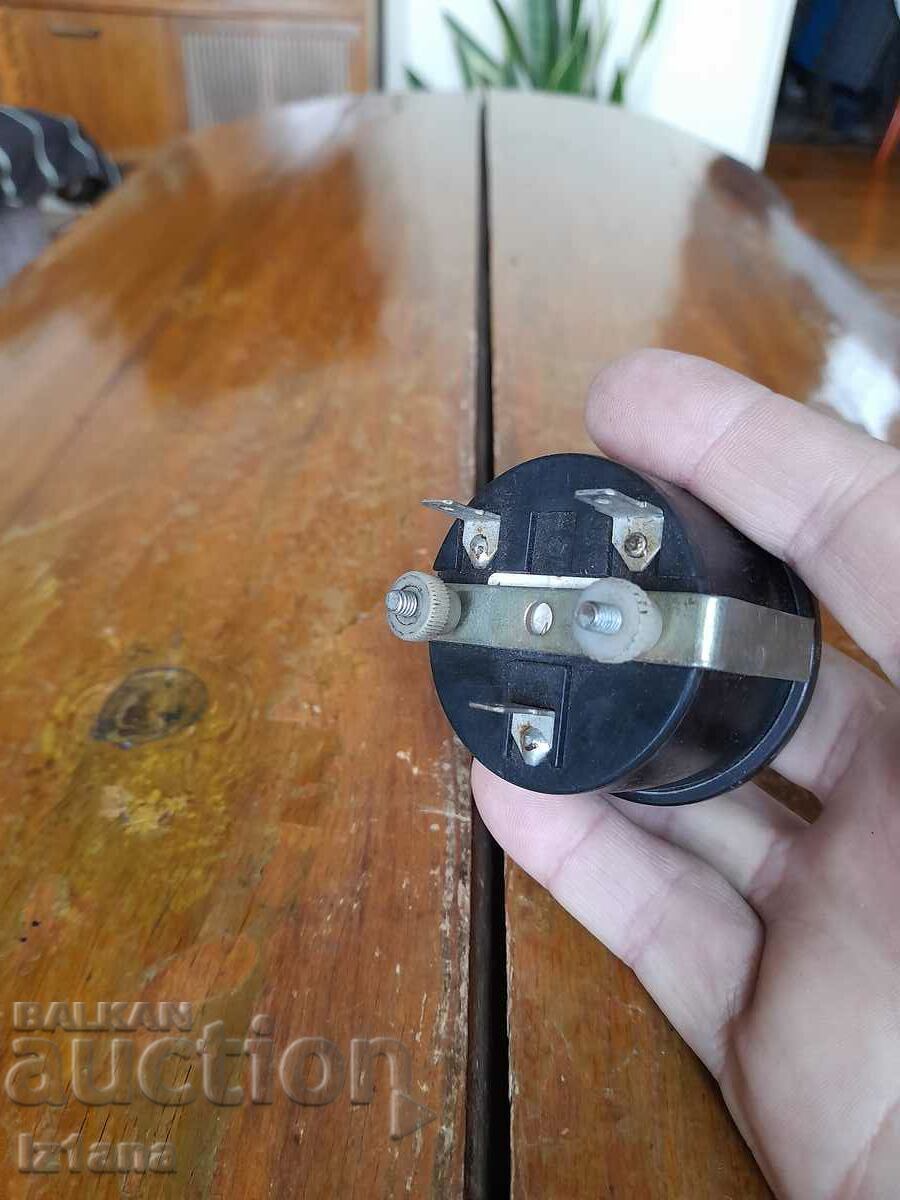 Delivery of Old car indicator, charging device