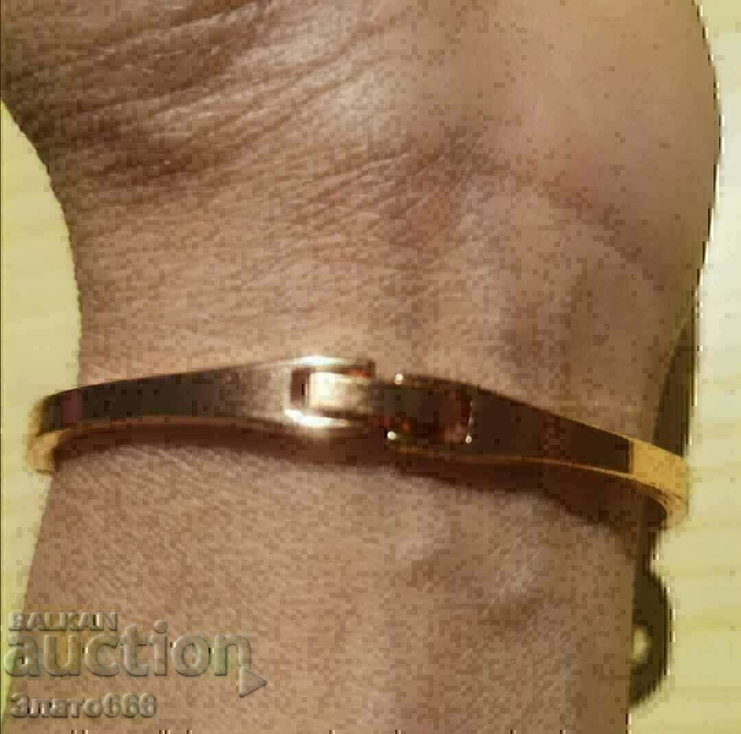 Delivery of Beautiful women's bracelet Delivery of Beautiful women's bracelet