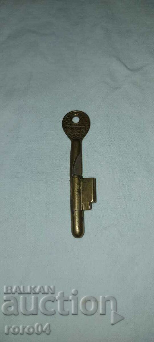 Delivery of KEY - SECRET - OLD - EXCELLENT Delivery of KEY - SECRET - OLD - EXCELLENT