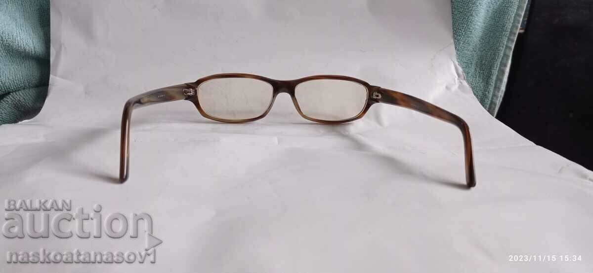 Glasses frames "GUCCI" with price 20.00 BGN | € 10.23 Glasses frames "GUCCI" with price 20.00 BGN | € 10.23
