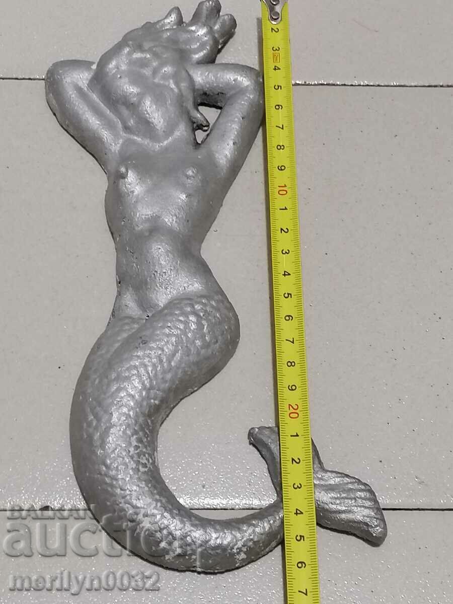 Аукцион Фигура на русалка релефен алуминий соц период барелеф Аукцион Фигура на русалка релефен алуминий соц период барелеф